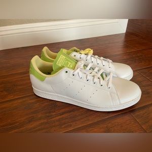 Men's Adidas Stan Smith x The Princess & The Frog HP5578 Mens Size 14. New